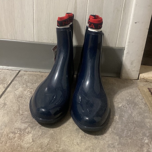 Nautica Rain Boots - Picture 2 of 4